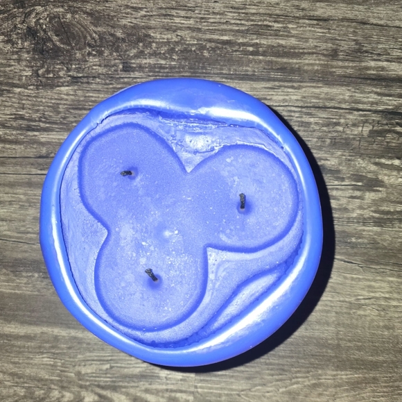 PartyLite 3 Wick Candle Grape Scent Used Once. - Picture 3 of 7